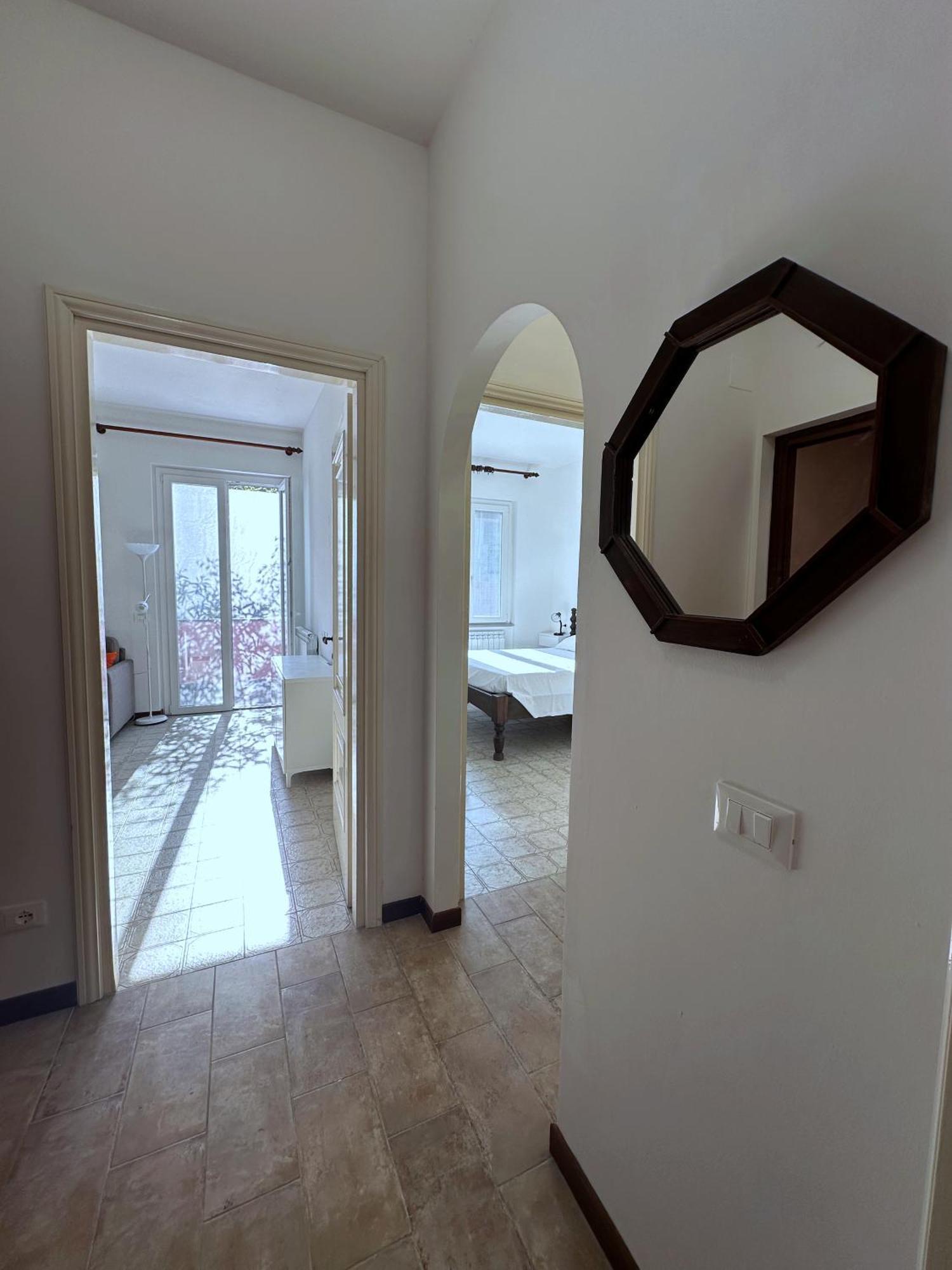 Terrace & Parking - Holiday Home Near Fegina Beach مونتيروسّو ال ماري المظهر الخارجي الصورة